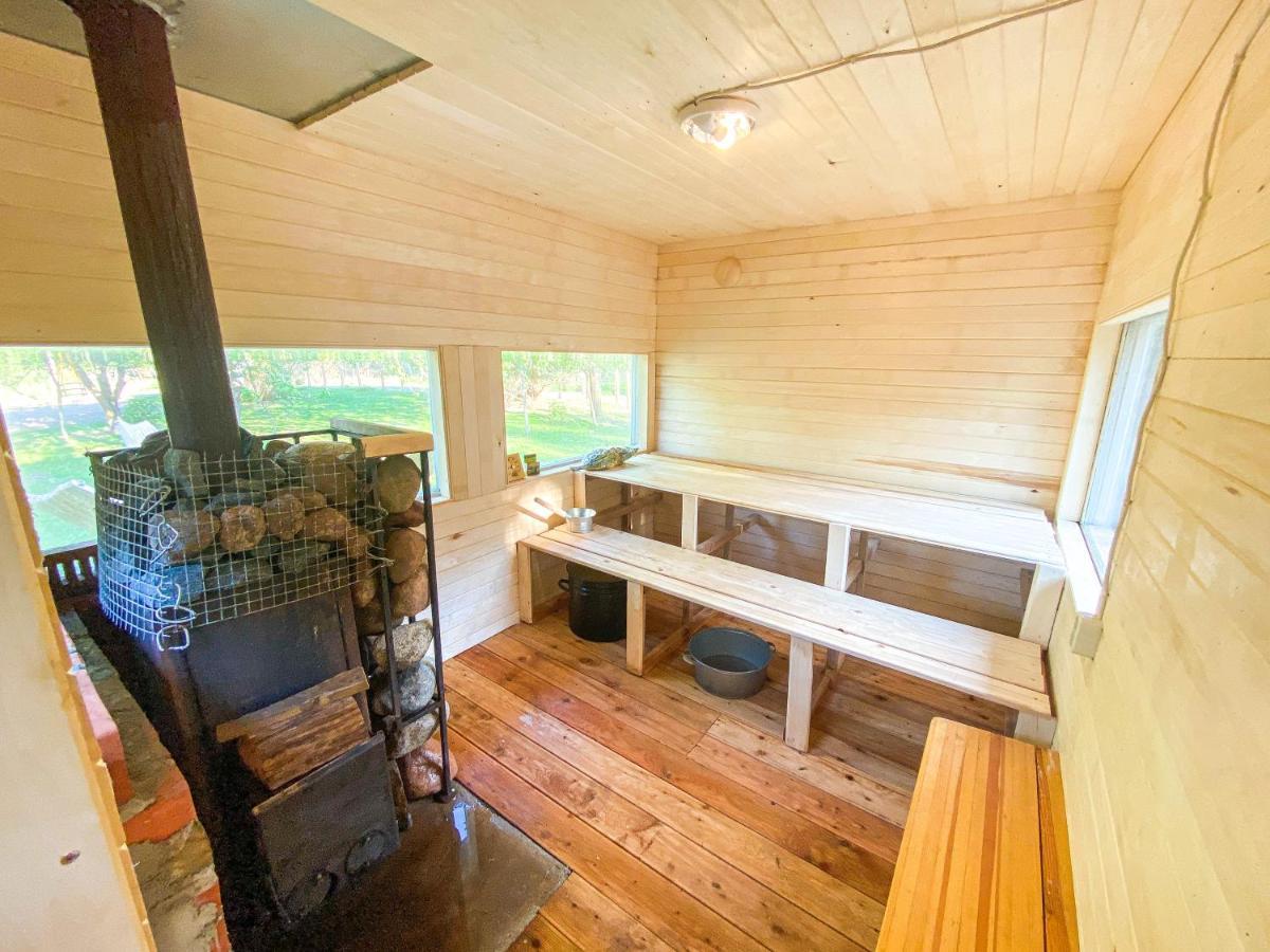 Private Farm Jakuzzi Sauna In The Forest Villa Talsi Esterno foto