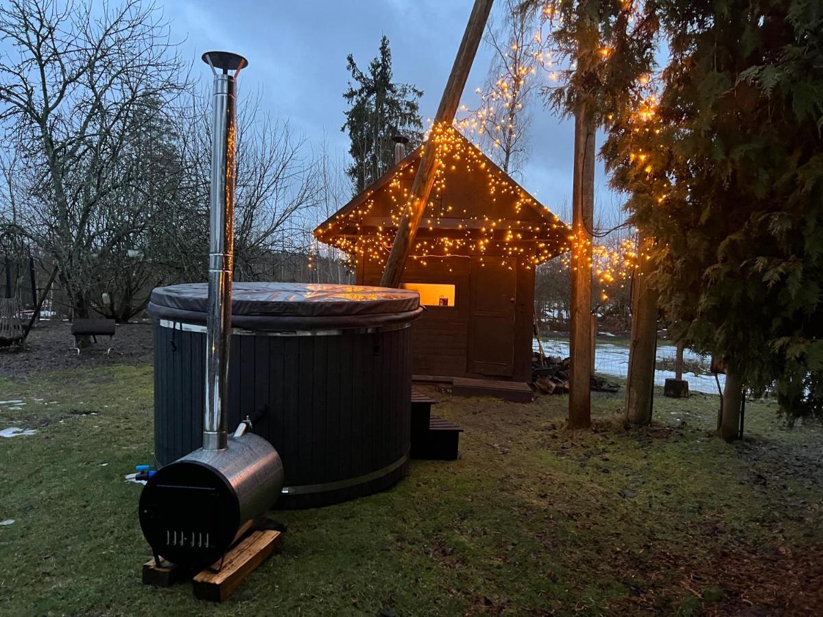 Private Farm Jakuzzi Sauna In The Forest Villa Talsi Esterno foto